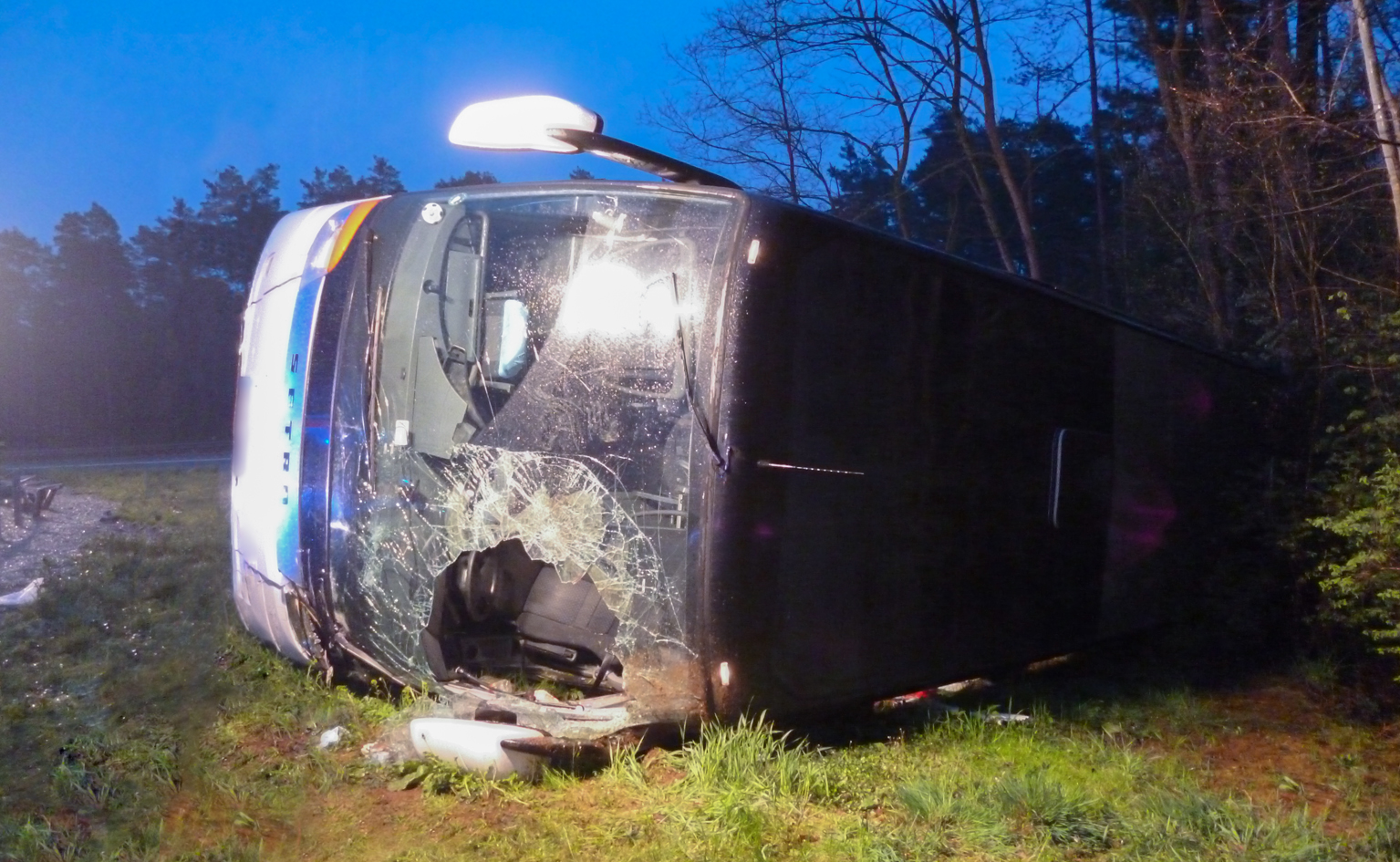 Einsatzlage: Verkehrsunfall Bus